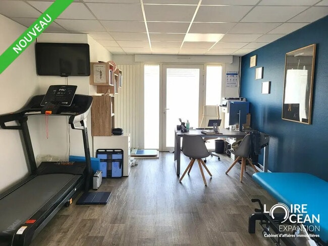 Plus de détails pour Bureau à vendre