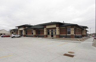 Plus de détails pour 60 E Hickman Rd, Waukee, IA - Bureau/Local commercial à louer
