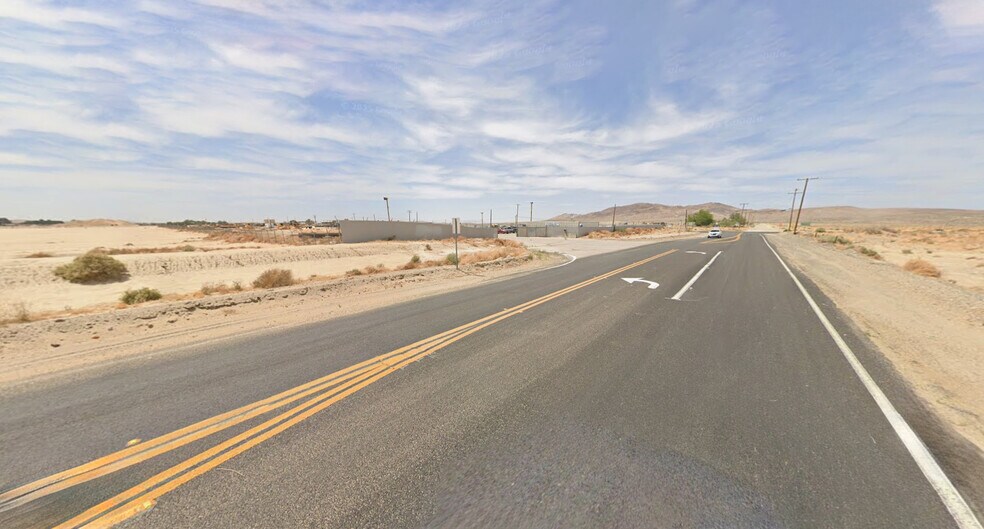 36800 Lenwood Road, Barstow, CA à louer - Photo de l’immeuble – Image 2 sur 5