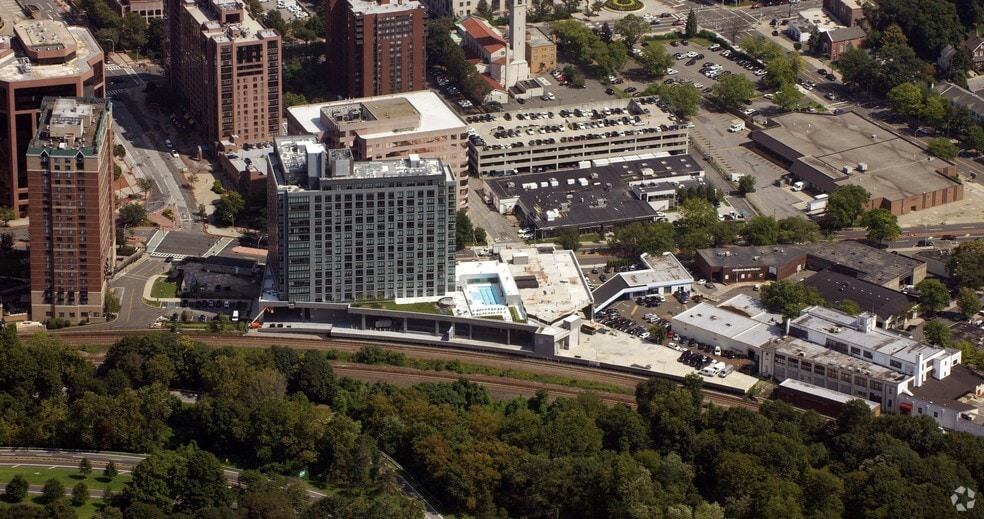 57 Bank St, White Plains, NY à louer - Aérien – Image 3 sur 102
