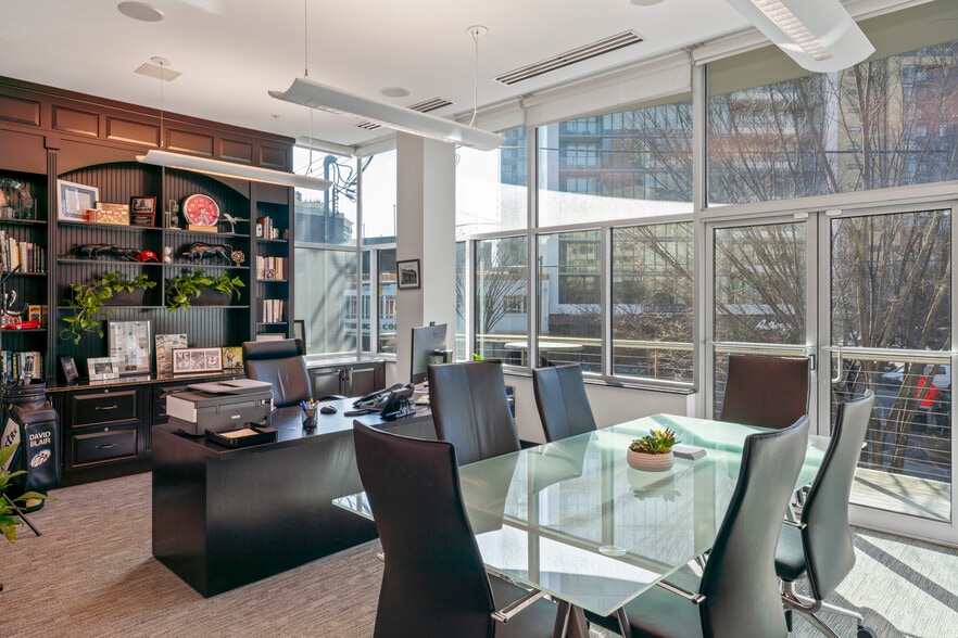 7809 Woodmont Ave, Bethesda, MD à vendre - Photo intérieure – Image 3 sur 28