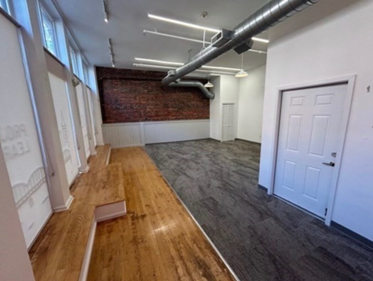 58 Prescott St. Suite C1/C2, Lowell, MA à louer Photo intérieure– Image 1 sur 8