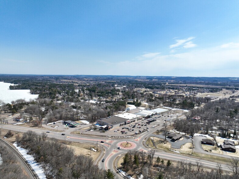 17158 County Highway J, Chippewa Falls, WI à louer - Photo de l’immeuble – Image 3 sur 18
