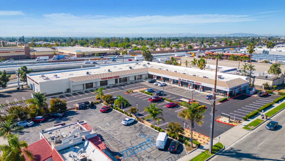 1240-1260 W 7th St, Upland, CA à louer - Photo de l’immeuble – Image 2 sur 9
