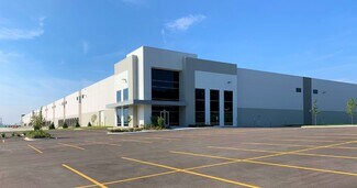 Plus de détails pour 901 W Bluff Rd, Romeoville, IL - Industriel/Logistique à louer