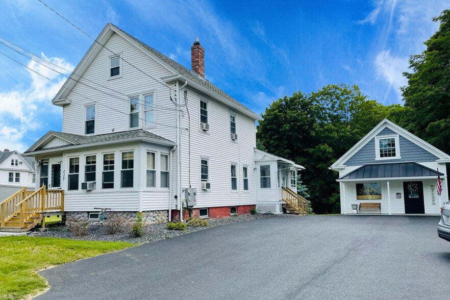 117 Worcester St, West Boylston, MA à vendre - Photo de l’immeuble – Image 2 sur 28