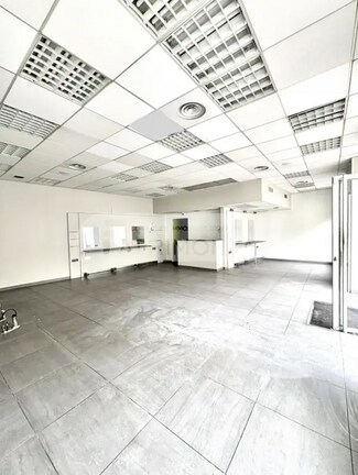 Plus de détails pour 24 Boulevard De Saint Loup, Marseille - Local commercial à louer