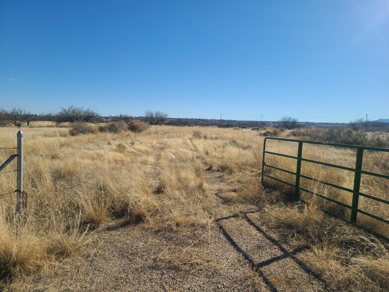 Ocotillo & Frontage Road, Benson, AZ à vendre - Photo de l’immeuble – Image 3 sur 7