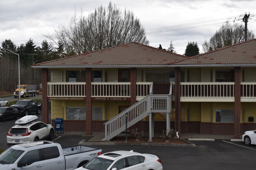 6314 19th St W, Fircrest, WA à louer - Photo de l’immeuble – Image 3 sur 30