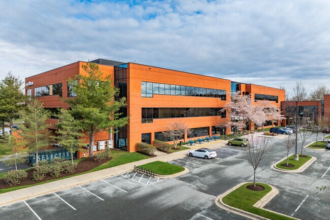 Plus de détails pour 20300 Seneca Meadows Pky, Germantown, MD - Bureau, Local d'activités à louer