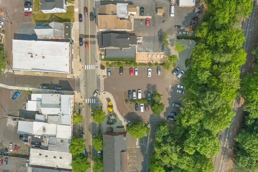 142 N Main St, Souderton, PA à louer - Aérien – Image 2 sur 17
