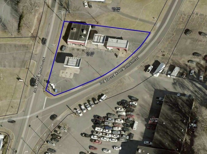 525 4th St SW, Hickory, NC à vendre - Photo de l’immeuble – Image 2 sur 8