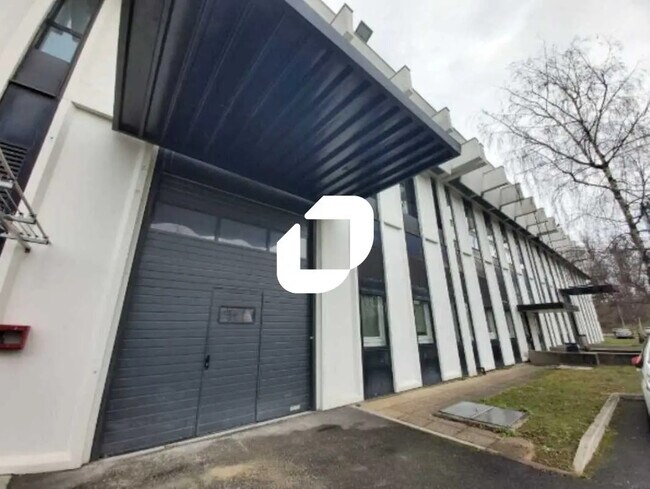 Plus de détails pour 32 Rue De Montlhéry, Rungis - Bureau, Local d'activités à louer