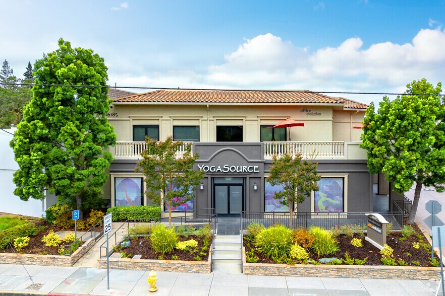 16185 Los Gatos Blvd, Los Gatos, CA à louer - Photo de l’immeuble – Image 3 sur 4
