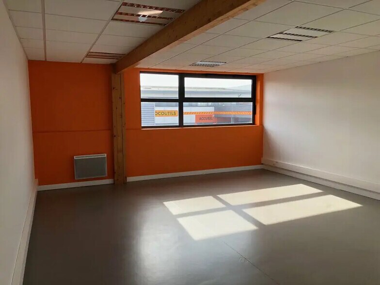 Bureau dans Brest à louer - Photo de l’immeuble – Image 1 sur 11