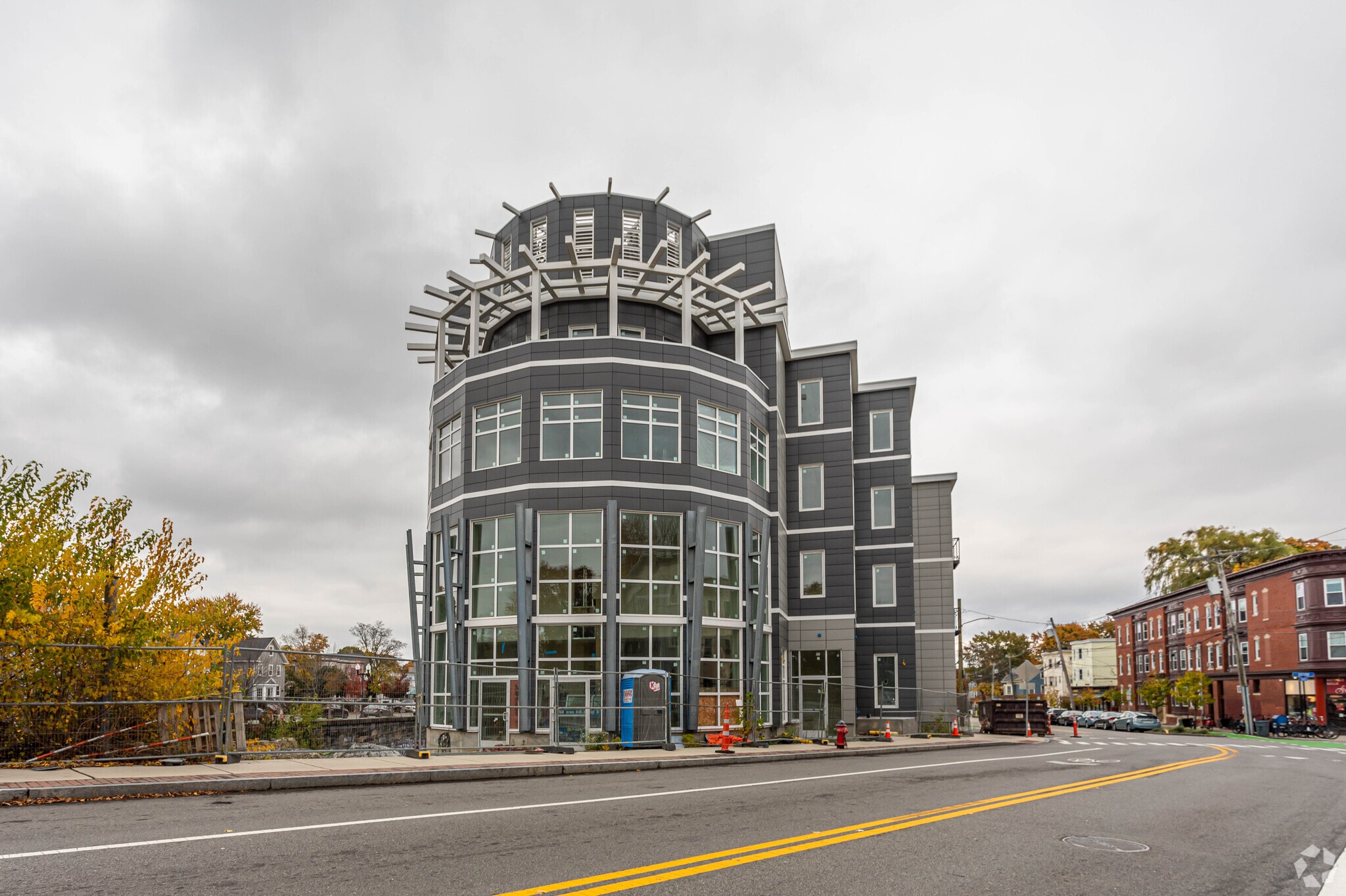 371 Beacon St, Somerville, MA à louer Photo principale– Image 1 sur 5