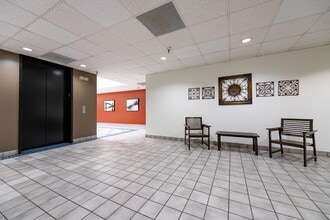 3737-3743 Red Bluff Rd, Pasadena, TX à vendre Photo intérieure– Image 2 sur 4