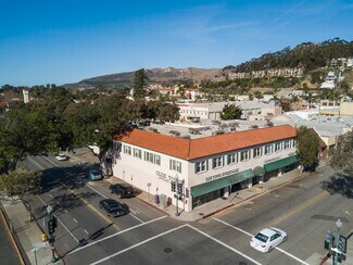 Plus de détails pour 79-97 S Oak St, Ventura, CA - Bureau à louer