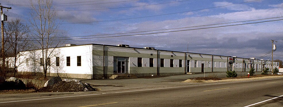 1020 Turnpike St, Canton, MA à louer - Photo de l’immeuble – Image 2 sur 11