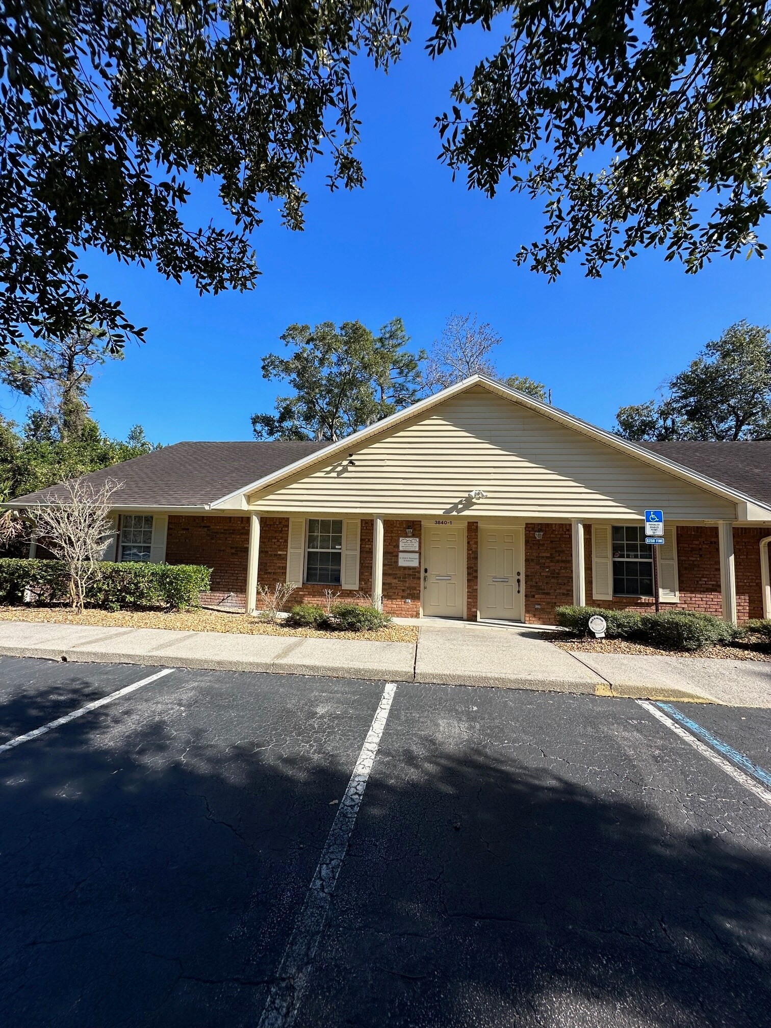3840 Williamsburg Park Blvd, Jacksonville, FL à louer Photo de l’immeuble– Image 1 sur 7