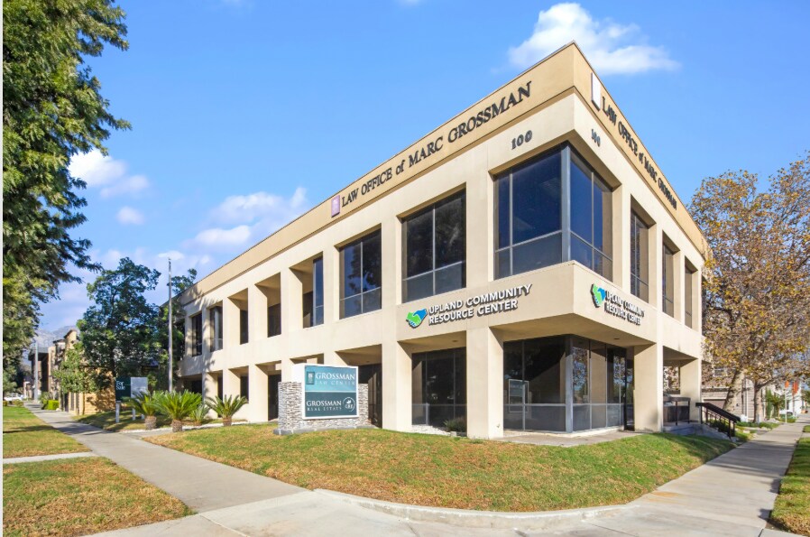 100 N Euclid Ave, Upland, CA à vendre Photo principale– Image 1 sur 28