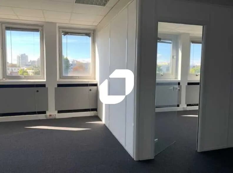 Bureau dans Marly-le-Roi à louer - Photo intérieure – Image 3 sur 5