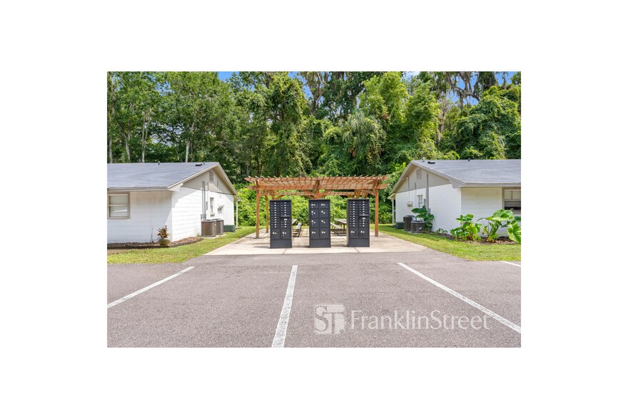 6315 SW 13th St, Gainesville, FL à vendre - Photo de l’immeuble – Image 3 sur 14