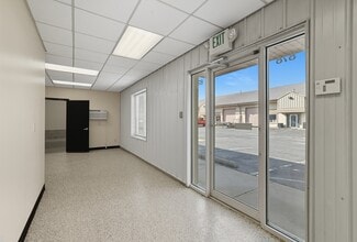 870-880 N Madison St, Crown Point, IN à louer Photo intérieure– Image 2 sur 9