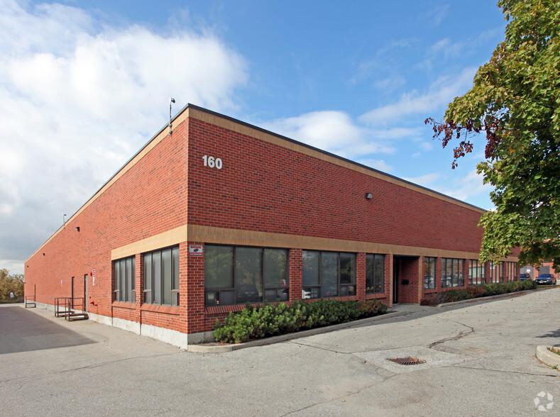 160 Bradwick Dr, Concord, ON à louer - Photo de l’immeuble – Image 3 sur 7