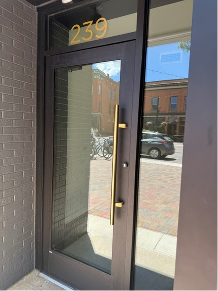 237-241 Linden St, Fort Collins, CO à louer - Photo de l’immeuble – Image 2 sur 3