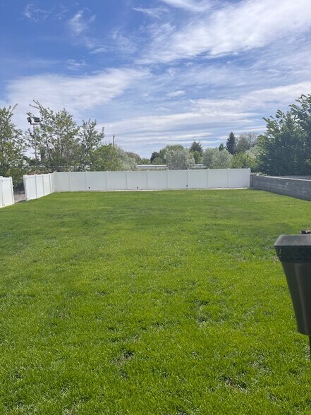 523 E 5th N, Burley, ID à vendre - Photo de l’immeuble – Image 2 sur 6
