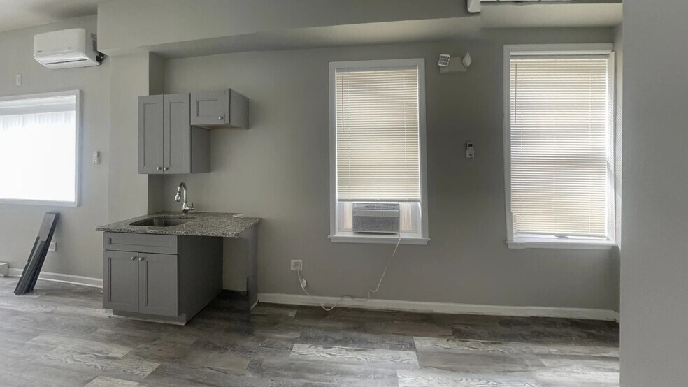 1632 N 29th St, Philadelphia, PA à louer - Photo de l’immeuble – Image 3 sur 15