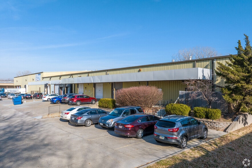 1811 N Topping Ave, Kansas City, MO à louer - Photo principale – Image 1 sur 9