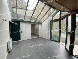 Plus de détails pour Bureau à louer