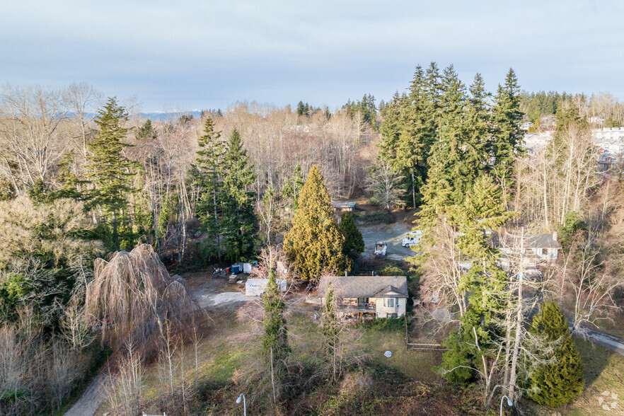 16467 16 Ave, Surrey, BC à louer - Photo de l’immeuble – Image 3 sur 8