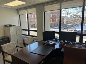 342 Main St, Wakefield, MA à louer Photo intérieure– Image 2 sur 10