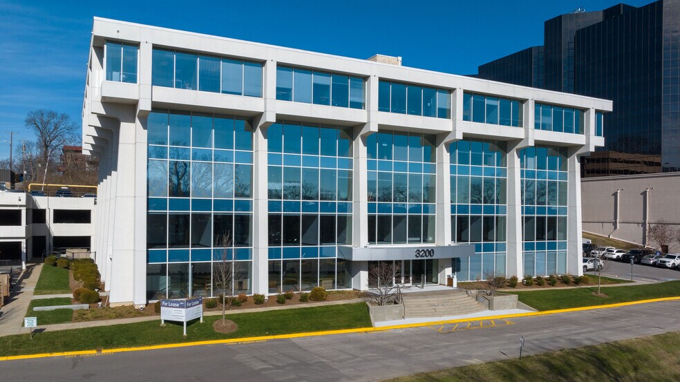 3200 West End Ave, Nashville, TN à louer - Photo principale – Image 1 sur 4