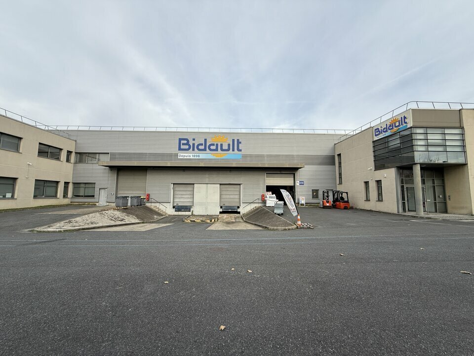 Industriel/Logistique dans Gennevilliers à louer Photo de l’immeuble– Image 1 sur 13