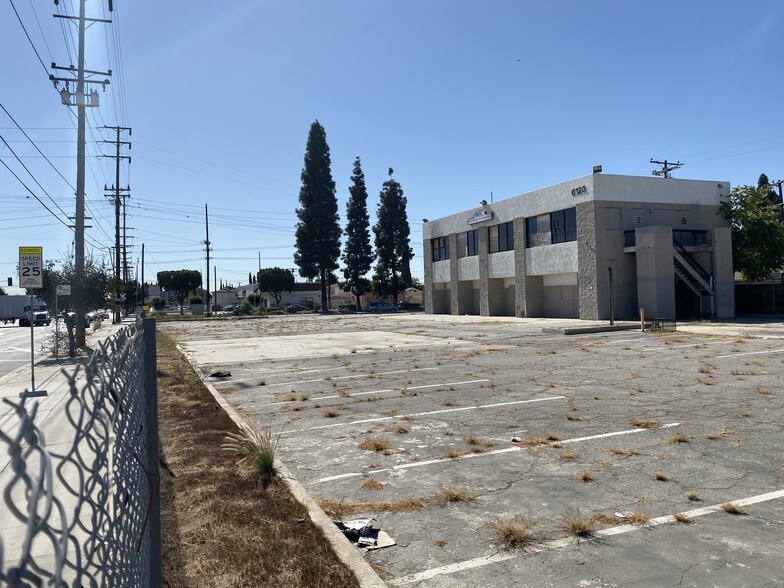 6101 State St, Huntington Park, CA à louer - Photo principale – Image 1 sur 9