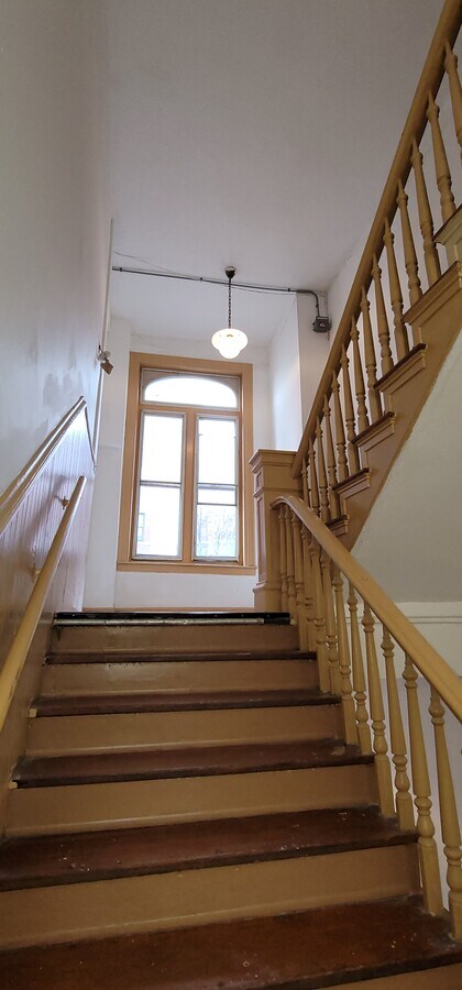 View Photo