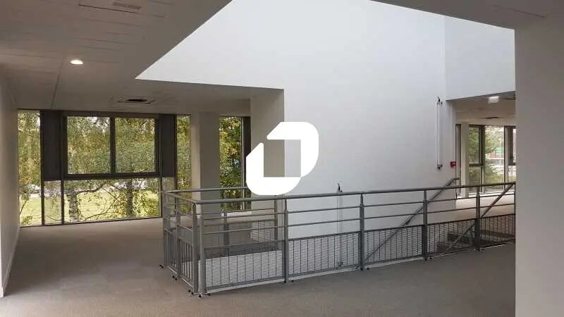 89 Route De La Noue, Limay à louer - Photo de l’immeuble – Image 2 sur 6