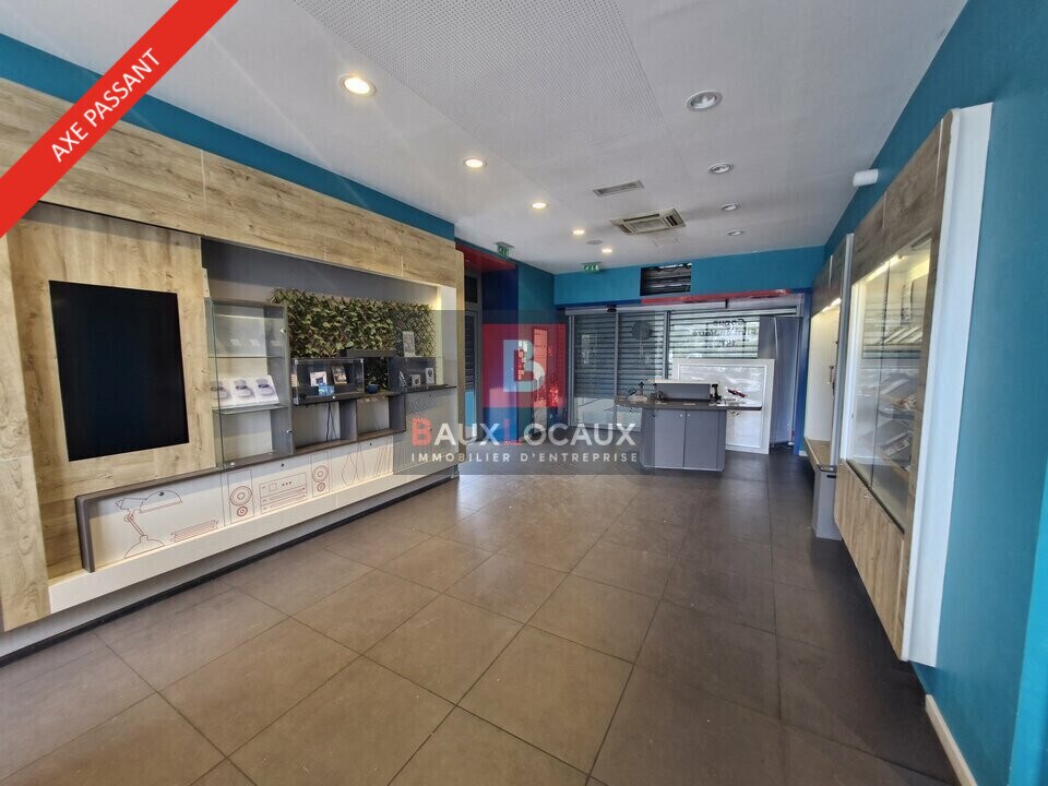 Local commercial dans Marignane à louer Photo intérieure– Image 1 sur 7