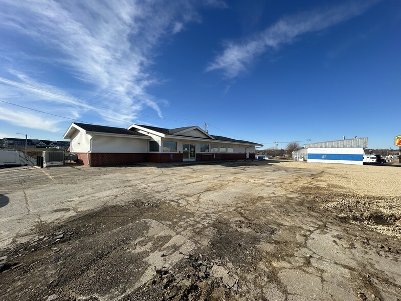 201 W Highway 30, Toledo, IA à vendre - Photo de l’immeuble – Image 2 sur 7