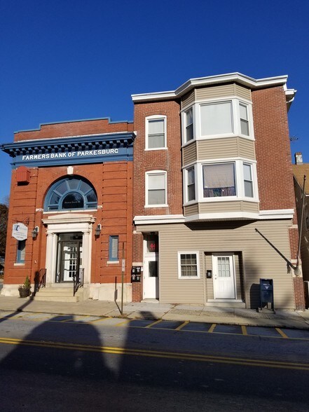 441 W 1st Ave, Parkesburg, PA à vendre - Photo de l’immeuble – Image 3 sur 4