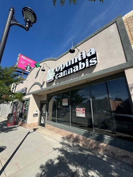 2260 S Broadway, Denver, CO à vendre - Photo de l’immeuble – Image 2 sur 6