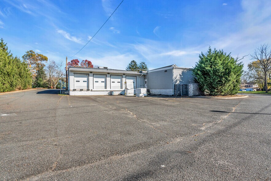 3209 Atlantic Ave, Allenwood, NJ à vendre - Photo de l’immeuble – Image 2 sur 18