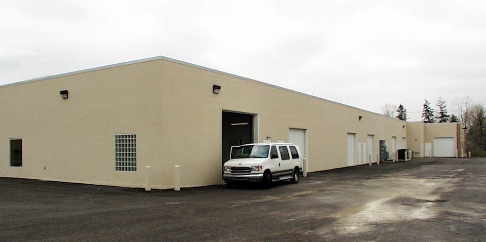 26901 Cannon Rd, Bedford Heights, OH à louer - Autre – Image 2 sur 9