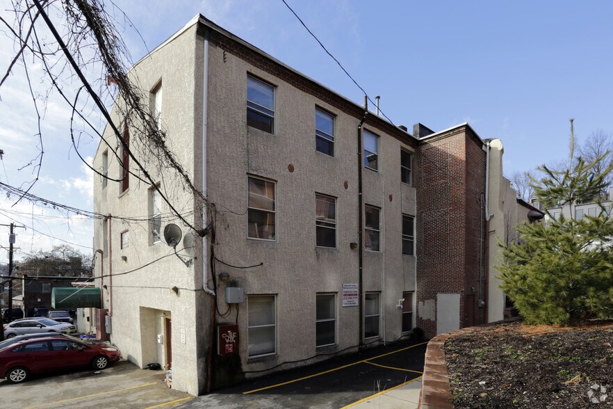 228-236 Krams Ave, Philadelphia, PA à louer - Photo de l’immeuble – Image 2 sur 5