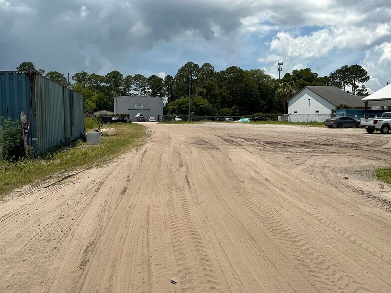 310 Mealy St, Atlantic Beach, FL à louer - Photo de l’immeuble – Image 3 sur 33