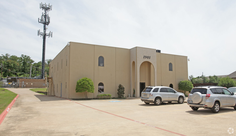 1901 Industrial Blvd, Colleyville, TX à louer - Photo de l’immeuble – Image 3 sur 3
